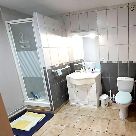 Maison De 2 Chambres Avec Vue Sur La Terrasse Et Wifi A 펜션