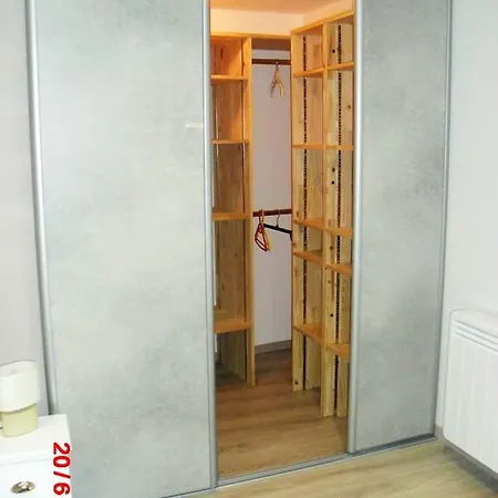 Maison De 2 Chambres Avec Vue Sur La Terrasse Et Wifi A 펜션